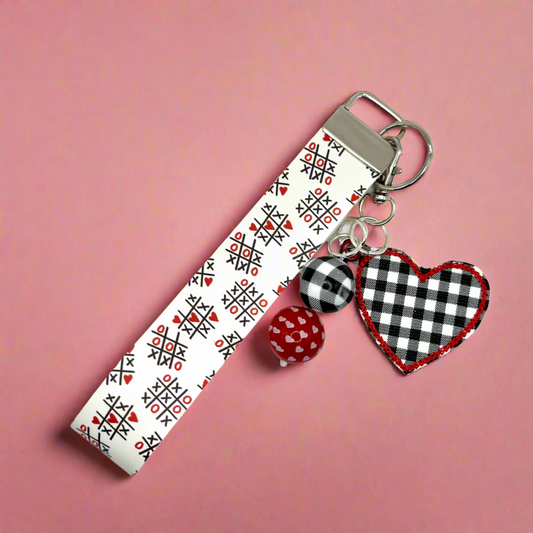 White Plaid Heart Keychain and Wristlet