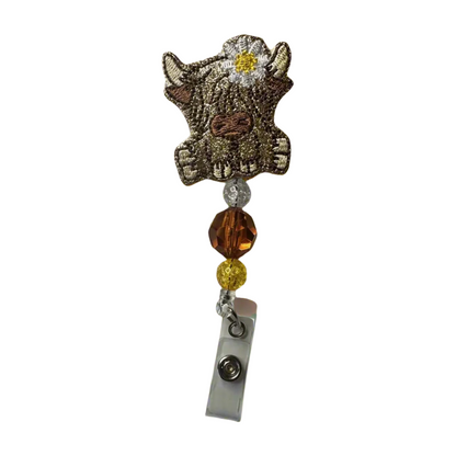 Highland Cow with Daisy Badge Reel